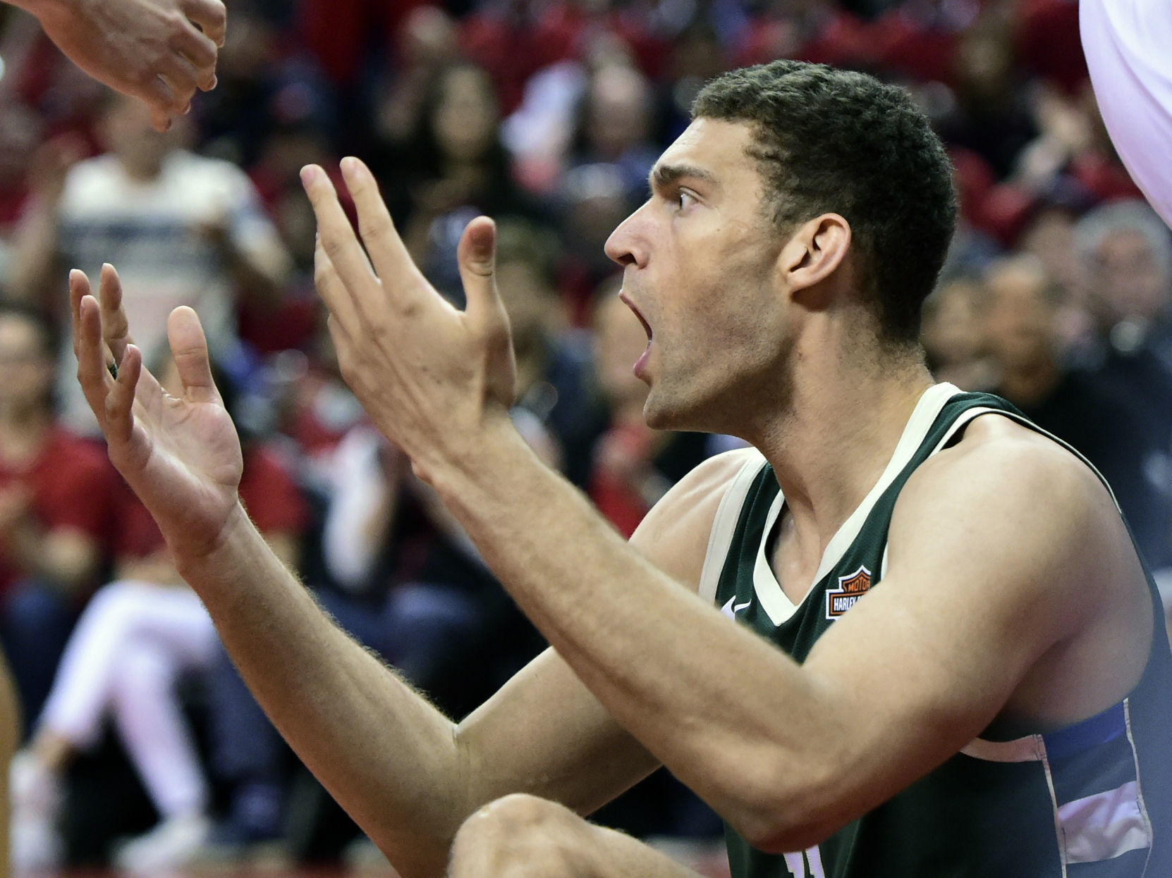 Raptors 120, Bucks 102